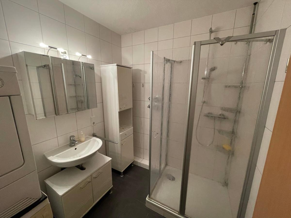 Schoene Einfache Ferienwohnung Mitten In Oldenburg Exterior foto