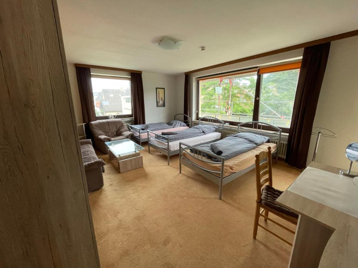 Schoene Einfache Ferienwohnung Mitten In Oldenburg Exterior foto