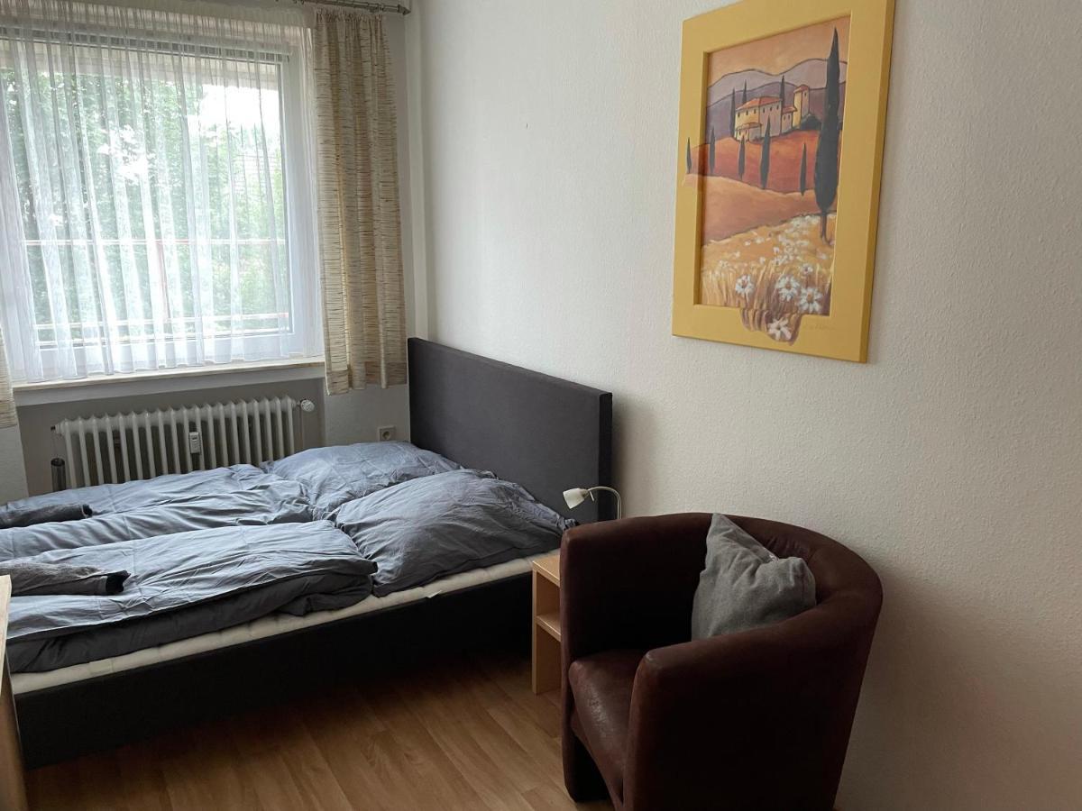 Schoene Einfache Ferienwohnung Mitten In Oldenburg Exterior foto
