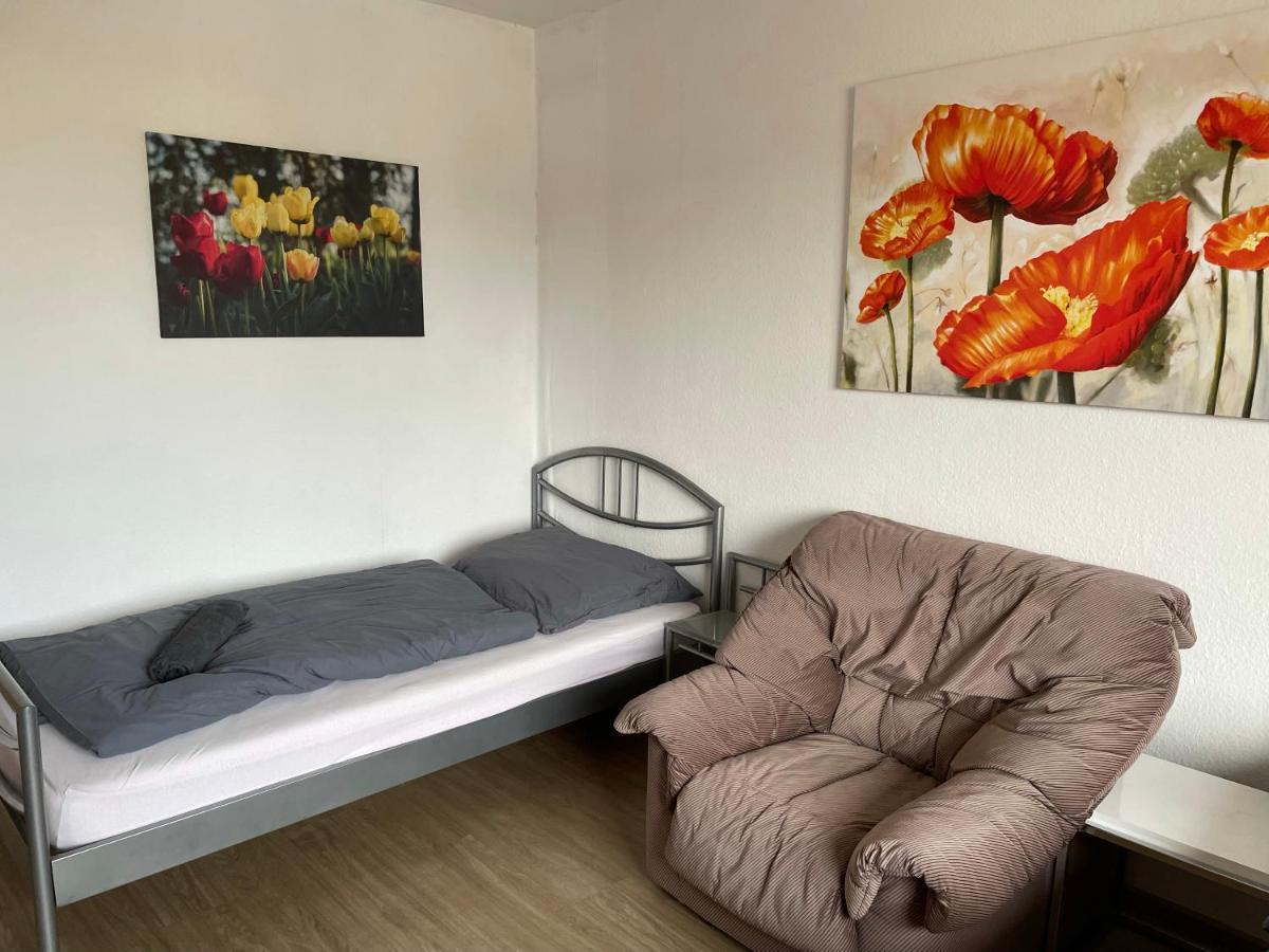 Schoene Einfache Ferienwohnung Mitten In Oldenburg Exterior foto